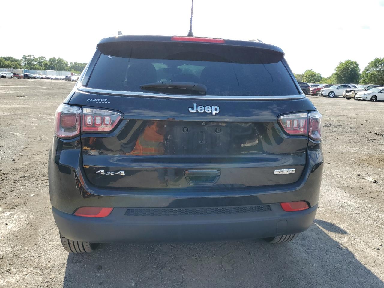 2018 Jeep Compass Latitude VIN: 3C4NJDBB4JT455172 Lot: 70138675