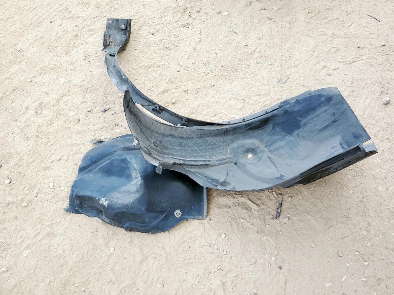 2018 Ford Escape S VIN: 1FMCU0F71JUB72145 Lot: 70588575