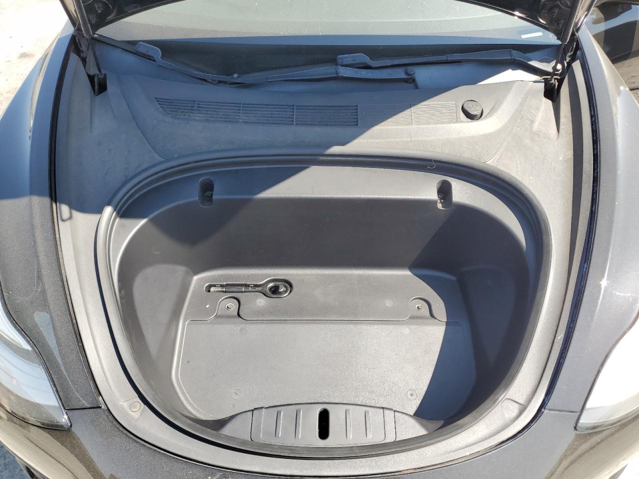 2020 Tesla Model 3 VIN: 5YJ3E1EC3LF623559 Lot: 69314755