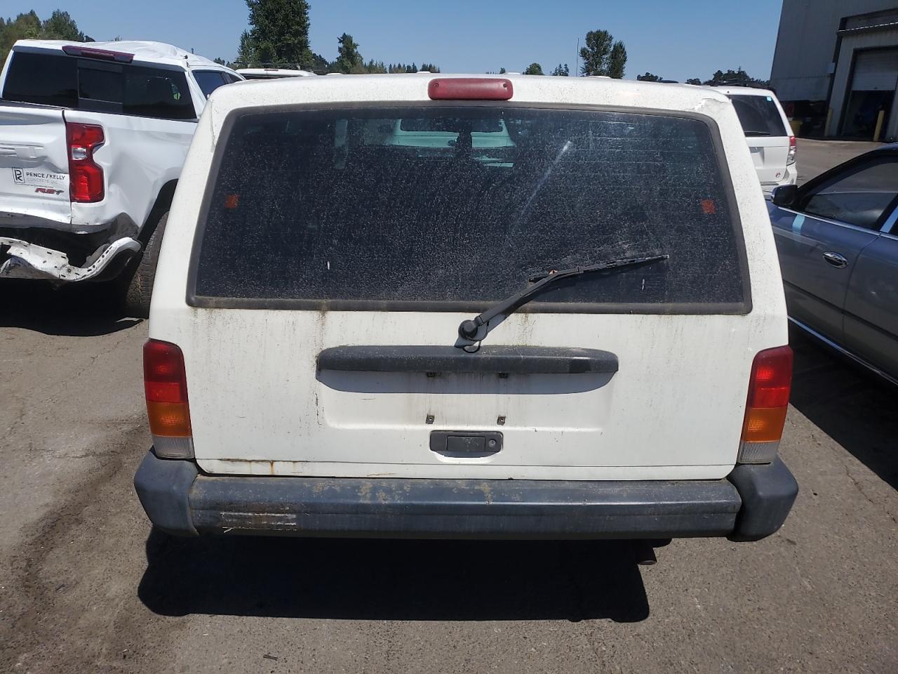 1998 Jeep Cherokee Se VIN: 1J4FJ28S5WL268861 Lot: 70058685