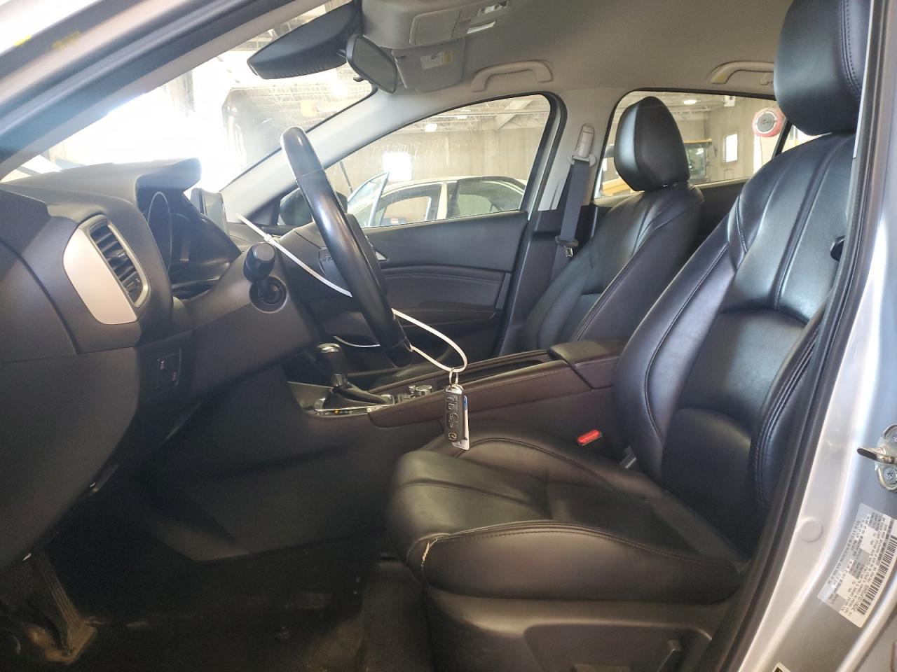 2018 Mazda 3 Touring VIN: 3MZBN1V33JM168469 Lot: 70264535