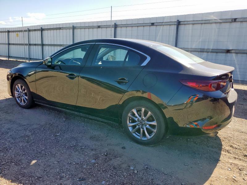  MAZDA 3 2022 Czarny