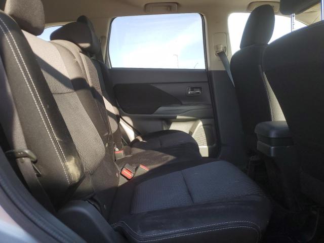 2018 MITSUBISHI OUTLANDER SE  