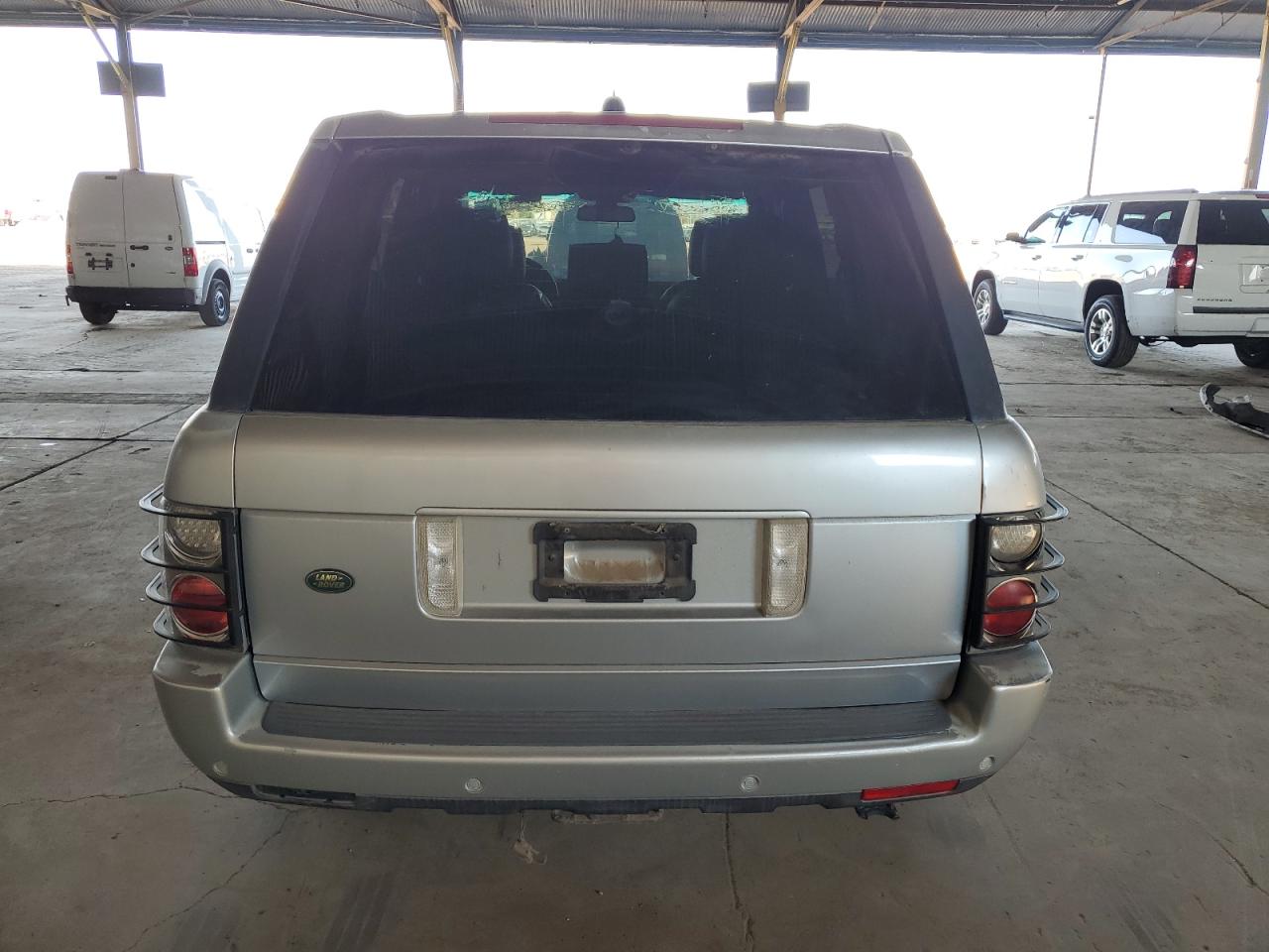 2008 Land Rover Range Rover Hse VIN: SALME15408A263933 Lot: 69885695