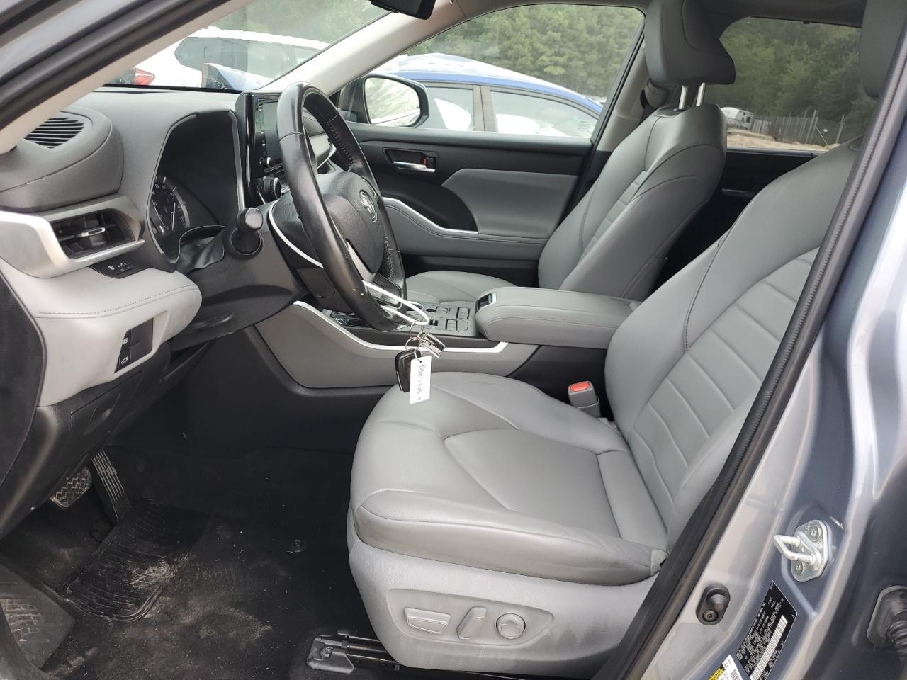 2022 Toyota Highlander Xle VIN: 5TDHZRBH2NS251736 Lot: 70069445