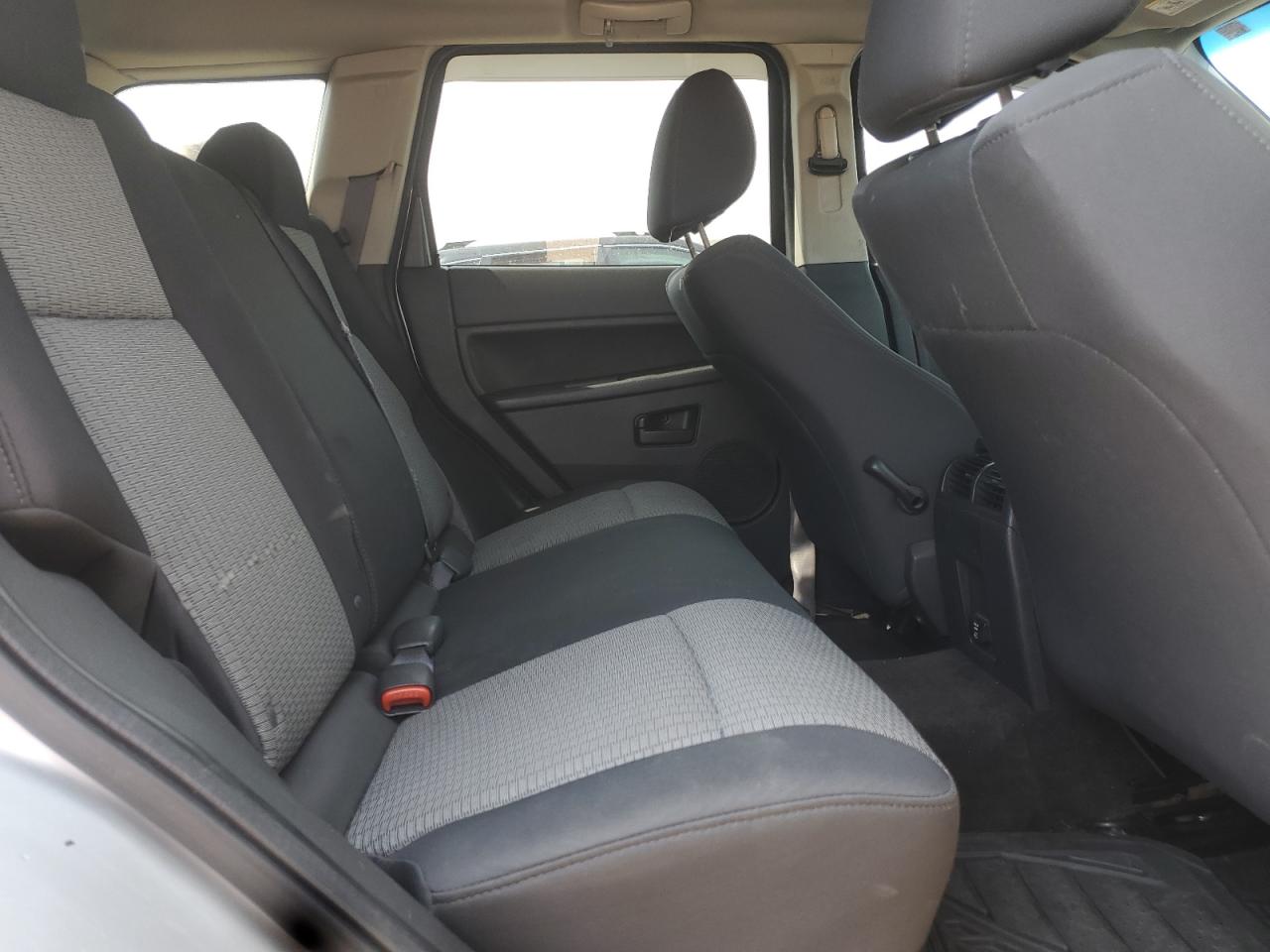 1J8GR48K38C168641 2008 Jeep Grand Cherokee Laredo