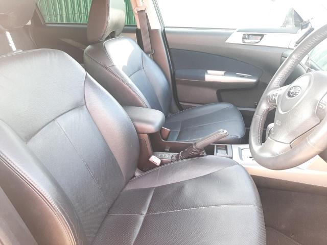 2010 SUBARU FORESTER XS