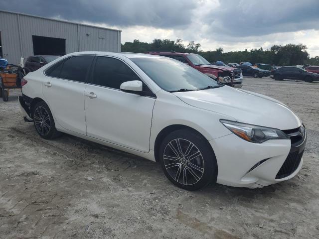  TOYOTA CAMRY 2016 White