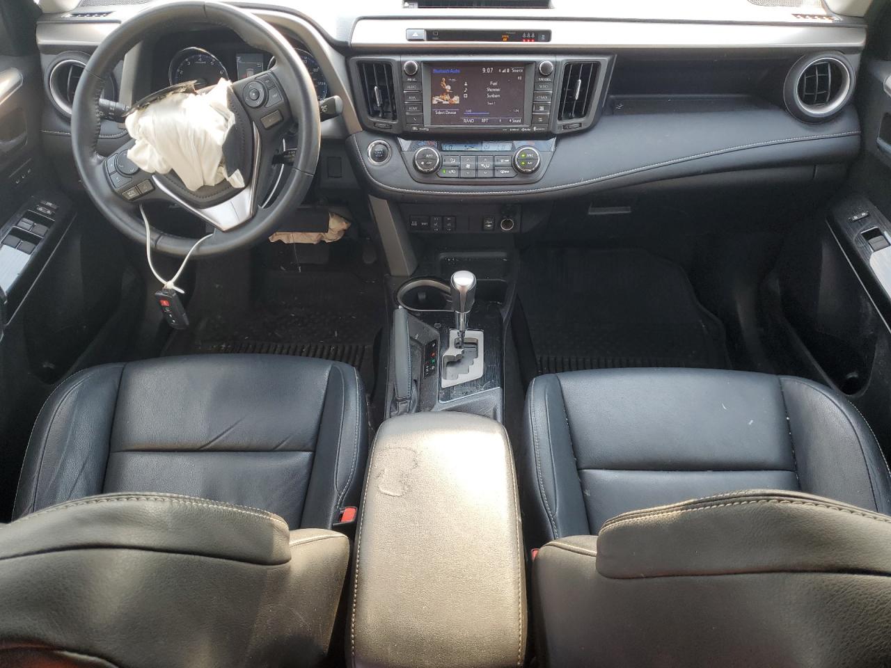 2017 Toyota Rav4 Limited VIN: 2T3DFREV7HW585787 Lot: 70430765