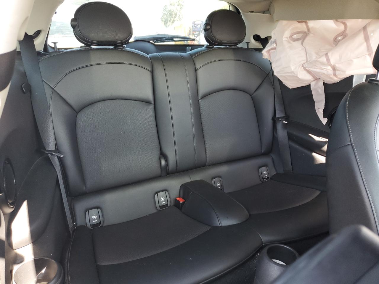 WMWXP5C57H3C63630 2017 Mini Cooper