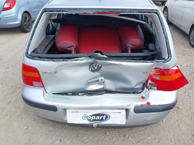 2003 VOLKSWAGEN GOLF MATCH