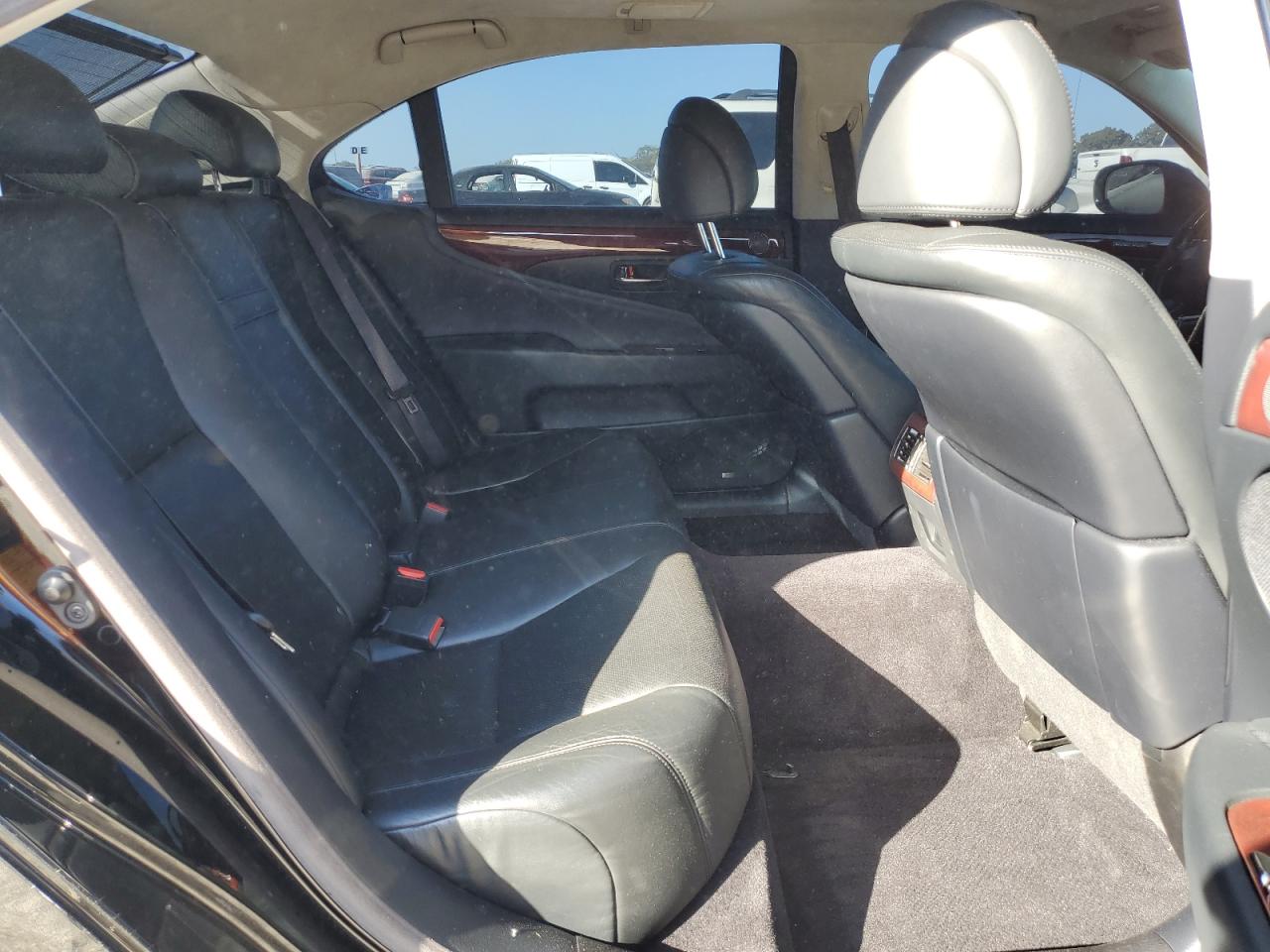 2011 Lexus Ls 460L VIN: JTHGL5EF0B5044259 Lot: 70910335