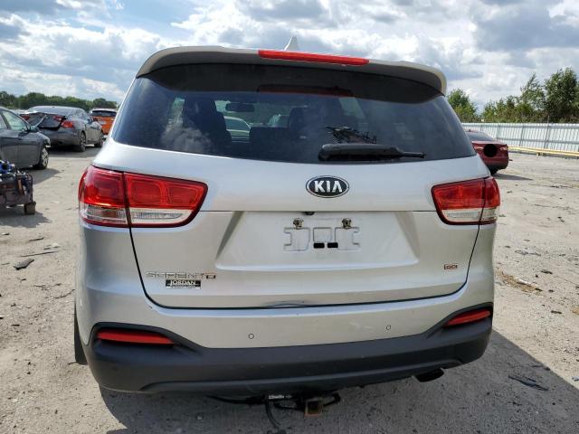 Паркетники KIA SORENTO 2016 Серебристый