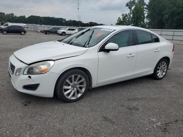 Sedans VOLVO S60 2013 Biały