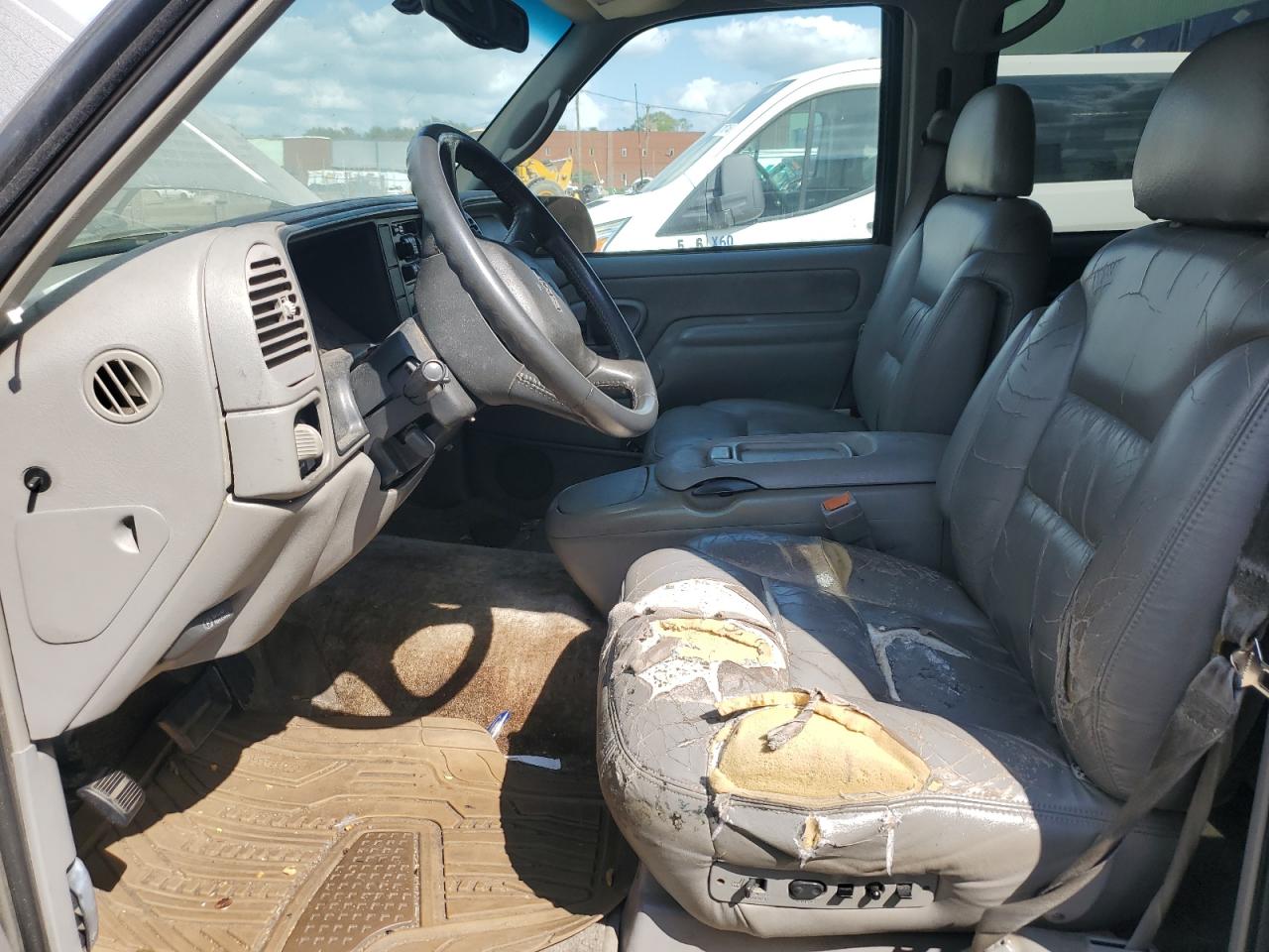 1999 GMC Suburban K2500 VIN: 3GKGK26J6XG546154 Lot: 68348215