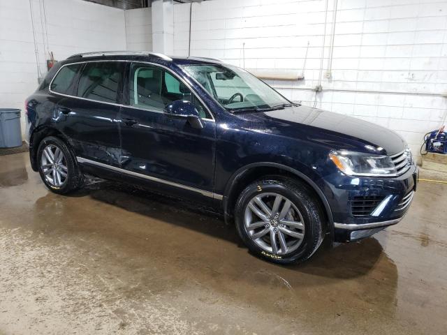  VOLKSWAGEN TOUAREG 2016 Granatowy