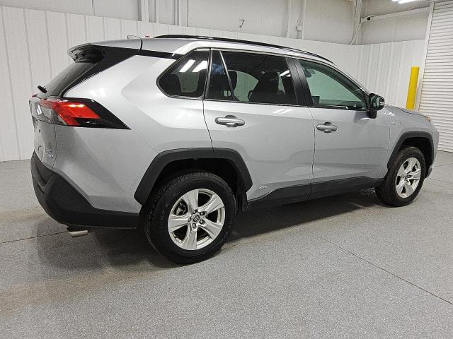  TOYOTA RAV4 2021 Серебристый