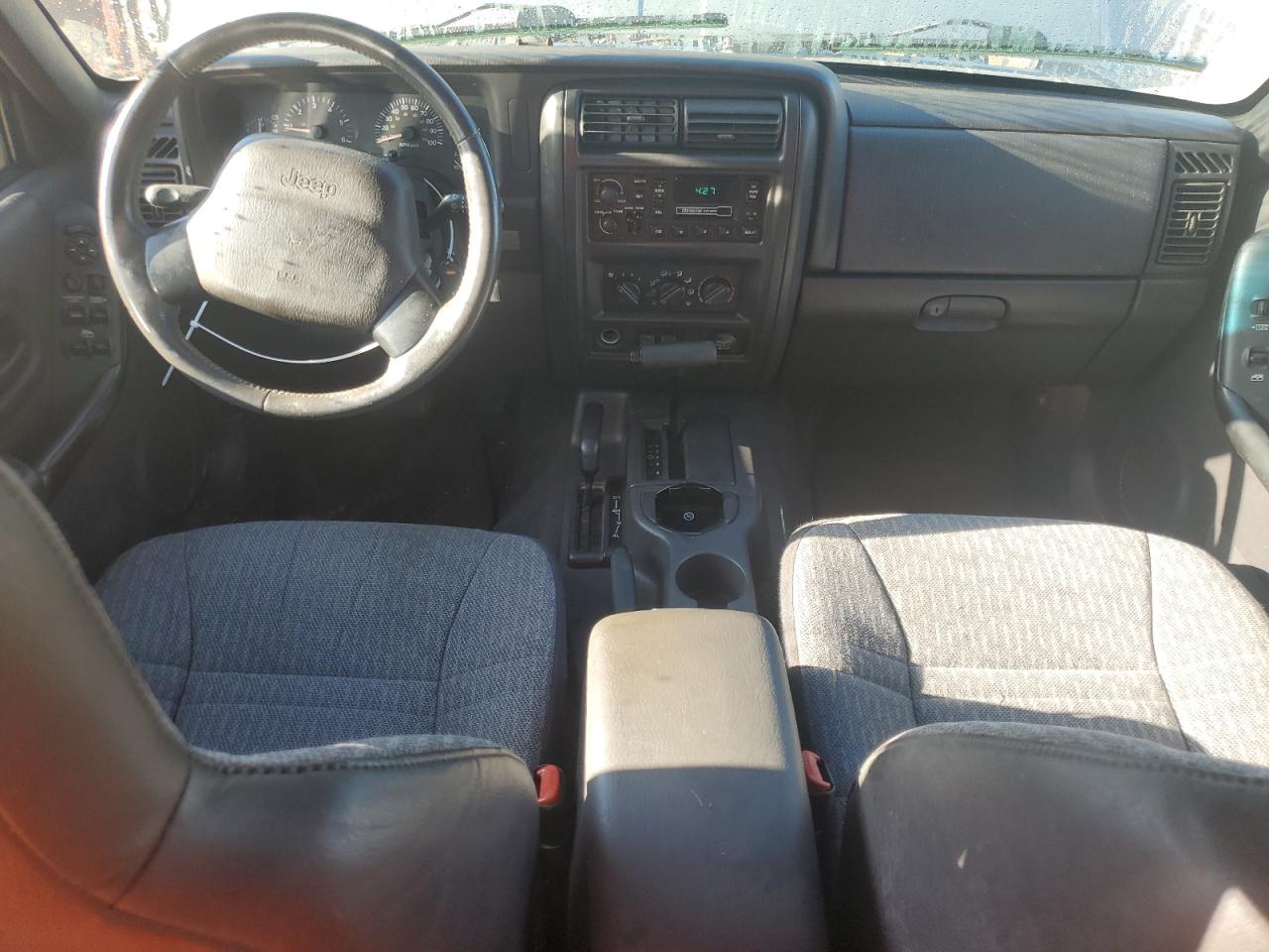 2000 Jeep Cherokee Sport VIN: 1J4FF48S6YL237778 Lot: 68561495