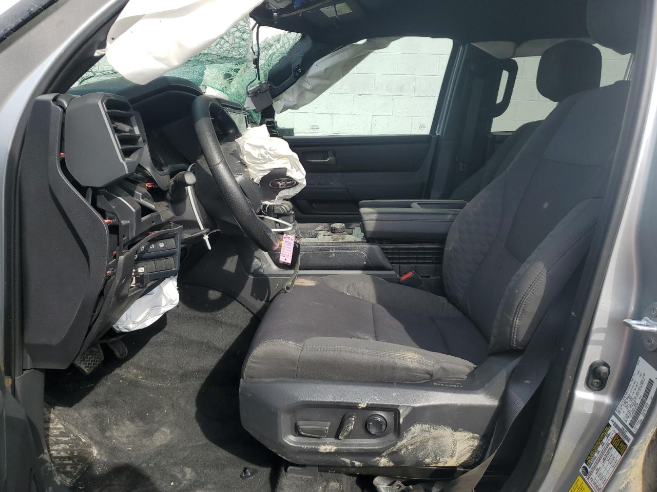 2025 Toyota Tundra Crewmax Sr VIN: 5TFLA5AB8SX048380 Lot: 70812035