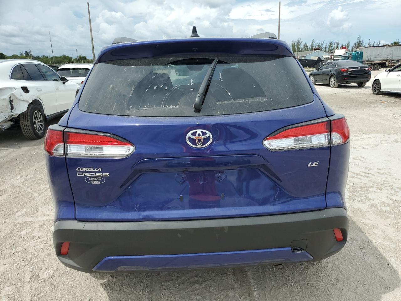2025 Toyota Corolla Cross Le VIN: 7MUCAAAG9SV124270 Lot: 68260085