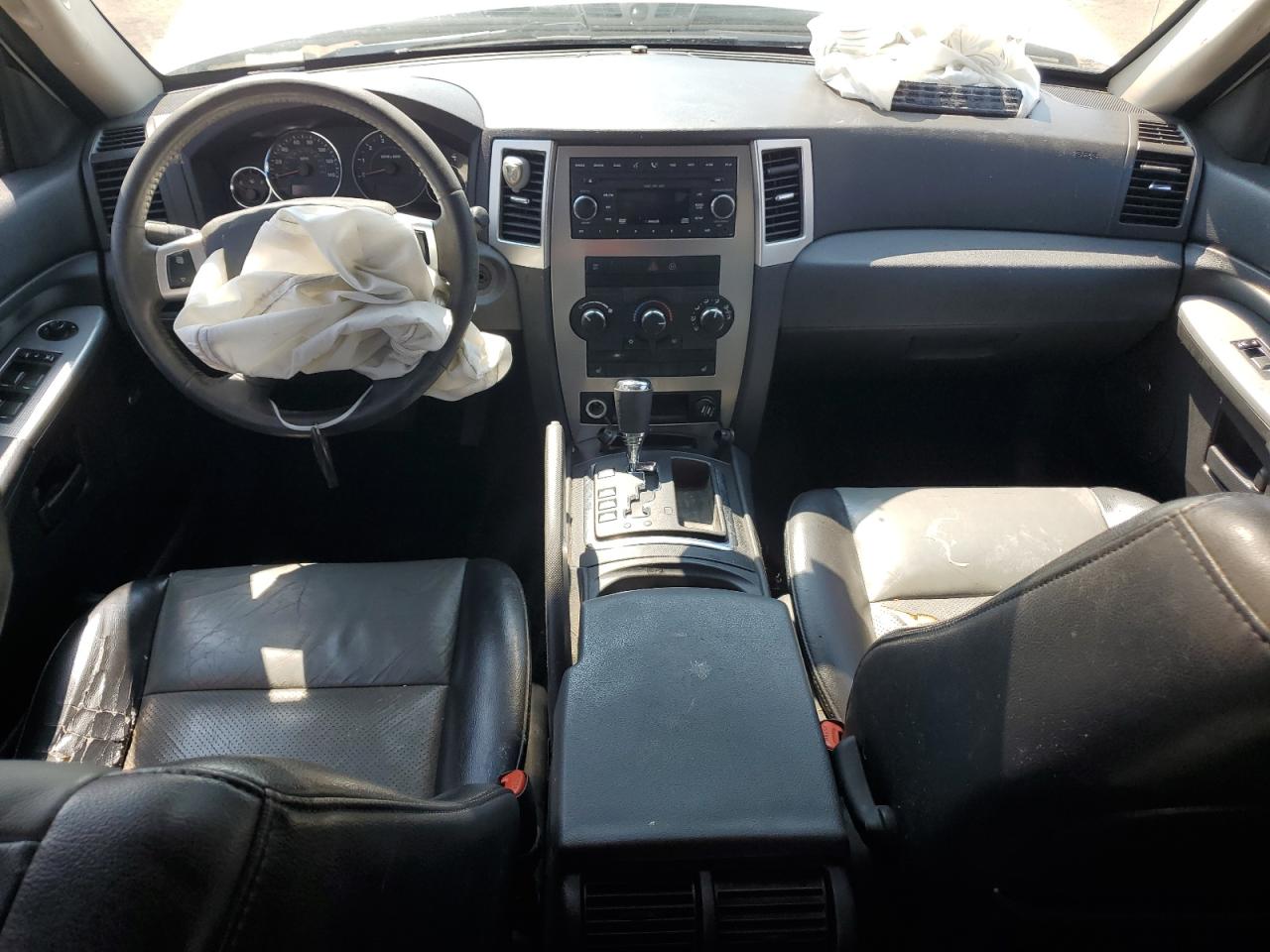 2008 Jeep Grand Cherokee Laredo VIN: 1J8GR48K18C116392 Lot: 67982405