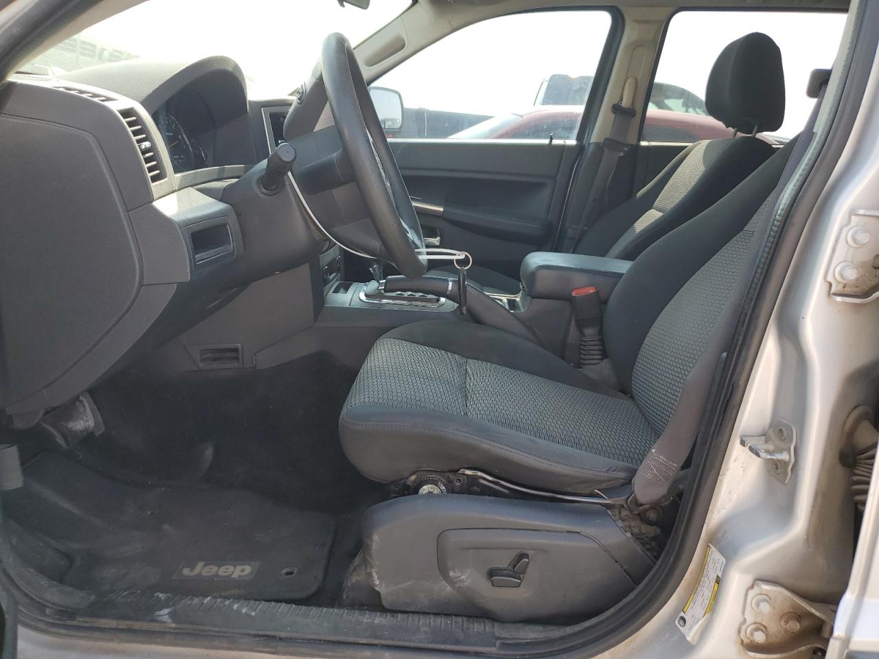 2009 Jeep Grand Cherokee Laredo VIN: 1J8GR48K69C502050 Lot: 66889855