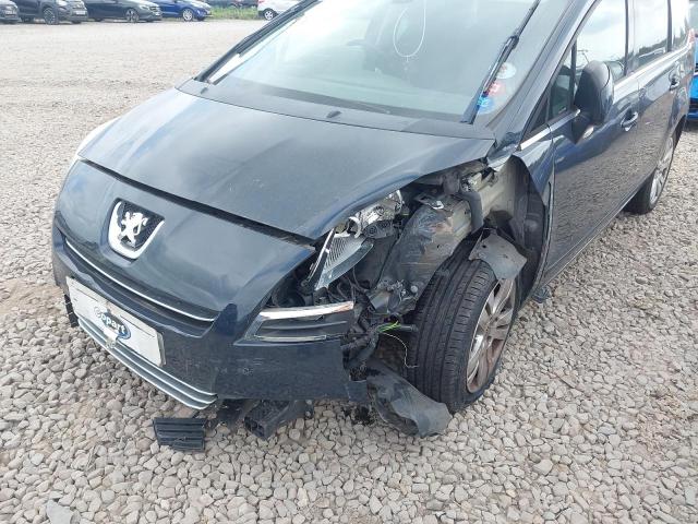 2010 PEUGEOT 5008 EXCLUSIVE HDI S-A 