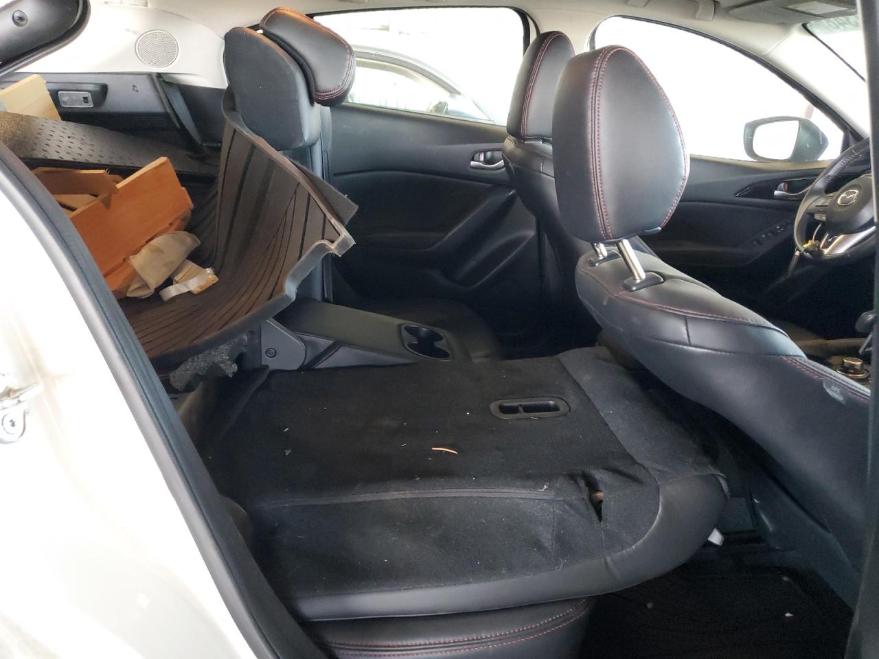 2016 Mazda 3 Grand Touring VIN: JM1BM1N70G1341699 Lot: 70013485