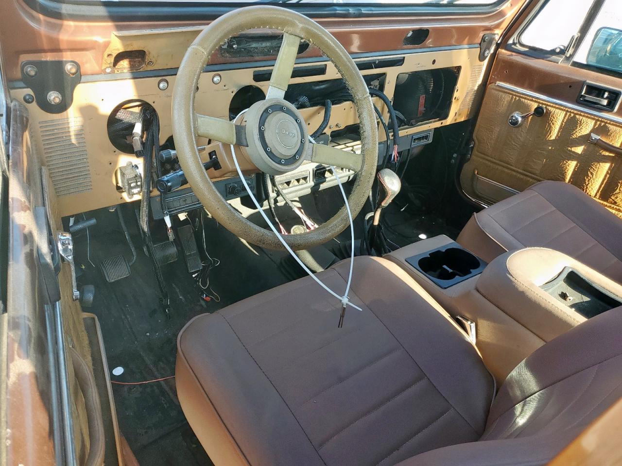 1987 Jeep Wrangler Laredo VIN: 2BCCL8143HB514067 Lot: 69661795