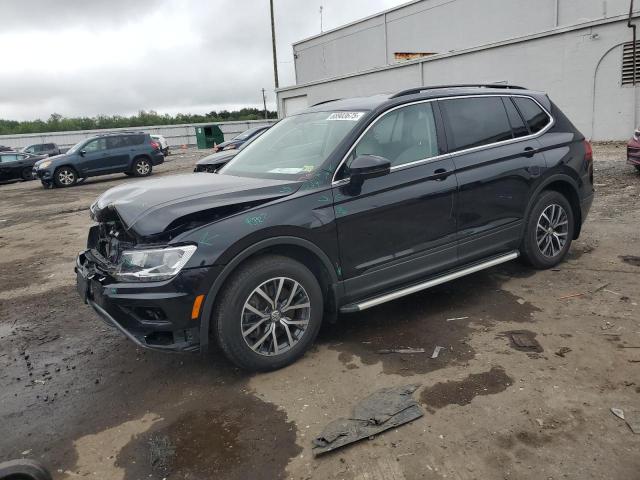  VOLKSWAGEN TIGUAN 2019 Черный