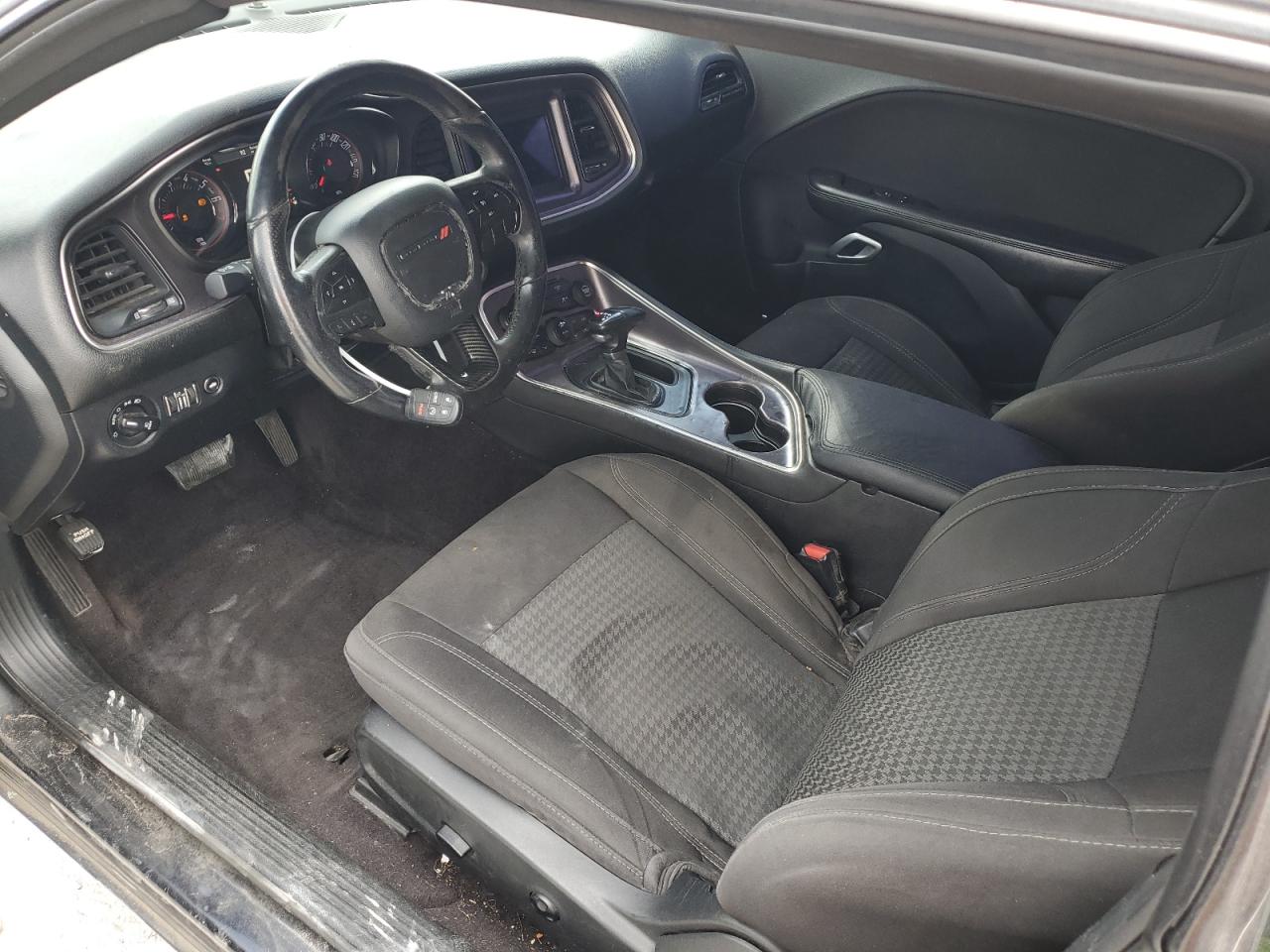 2018 Dodge Challenger Sxt VIN: 2C3CDZAG8JH132507 Lot: 69916405