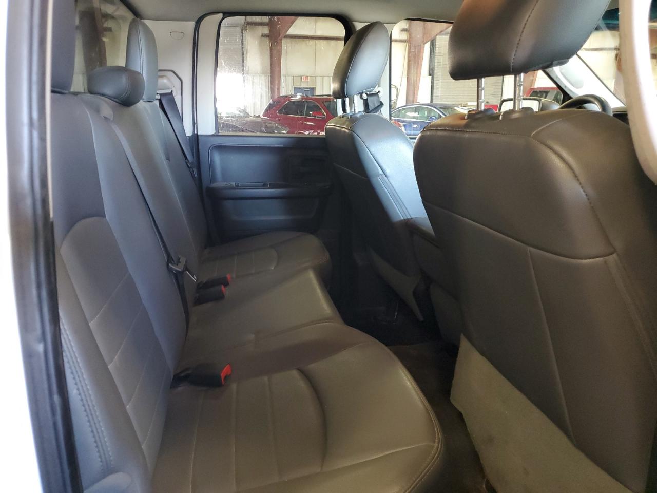 2017 Ram 1500 St VIN: 1C6RR6FG5HS769072 Lot: 70844285