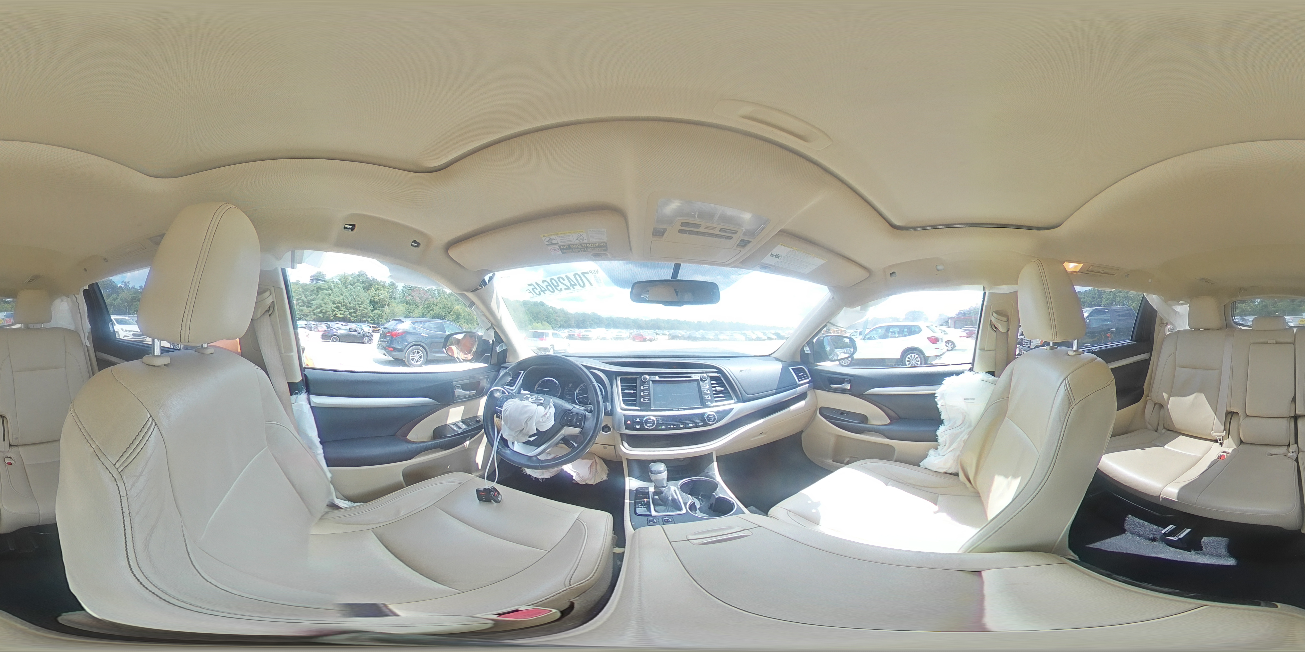 2015 Toyota Highlander Xle VIN: 5TDKKRFHXFS045277 Lot: 70429645
