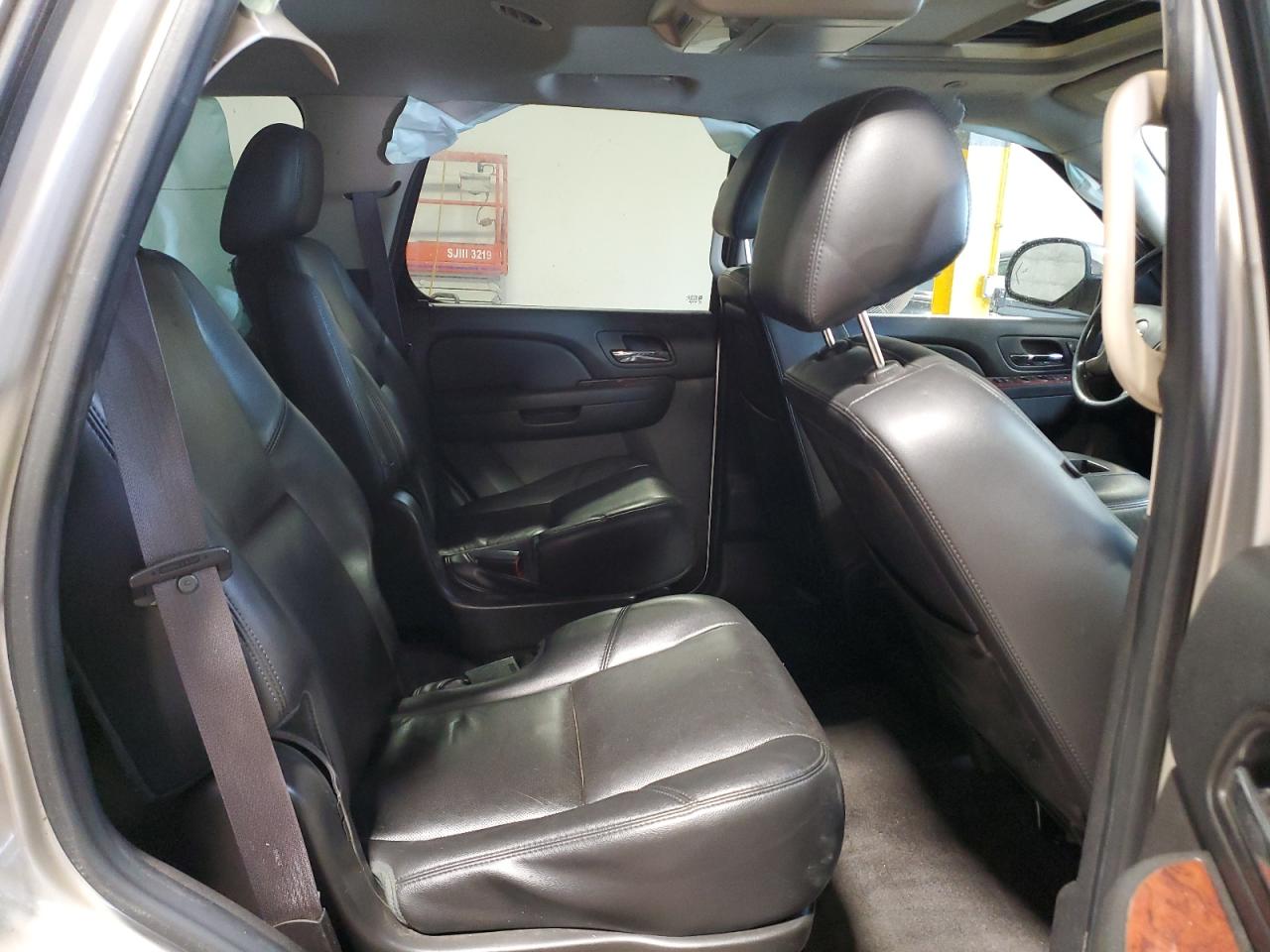 2013 Chevrolet Tahoe K1500 Ltz VIN: 1GNSKCE03DR302081 Lot: 69071805