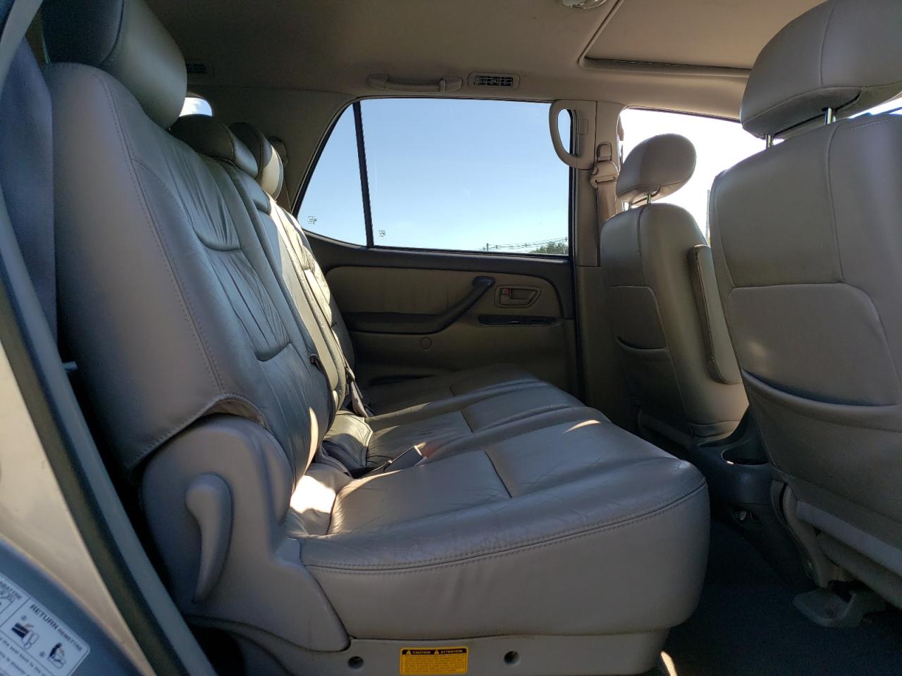 2001 Toyota Sequoia Limited VIN: 5TDBT48A51S034678 Lot: 69971655