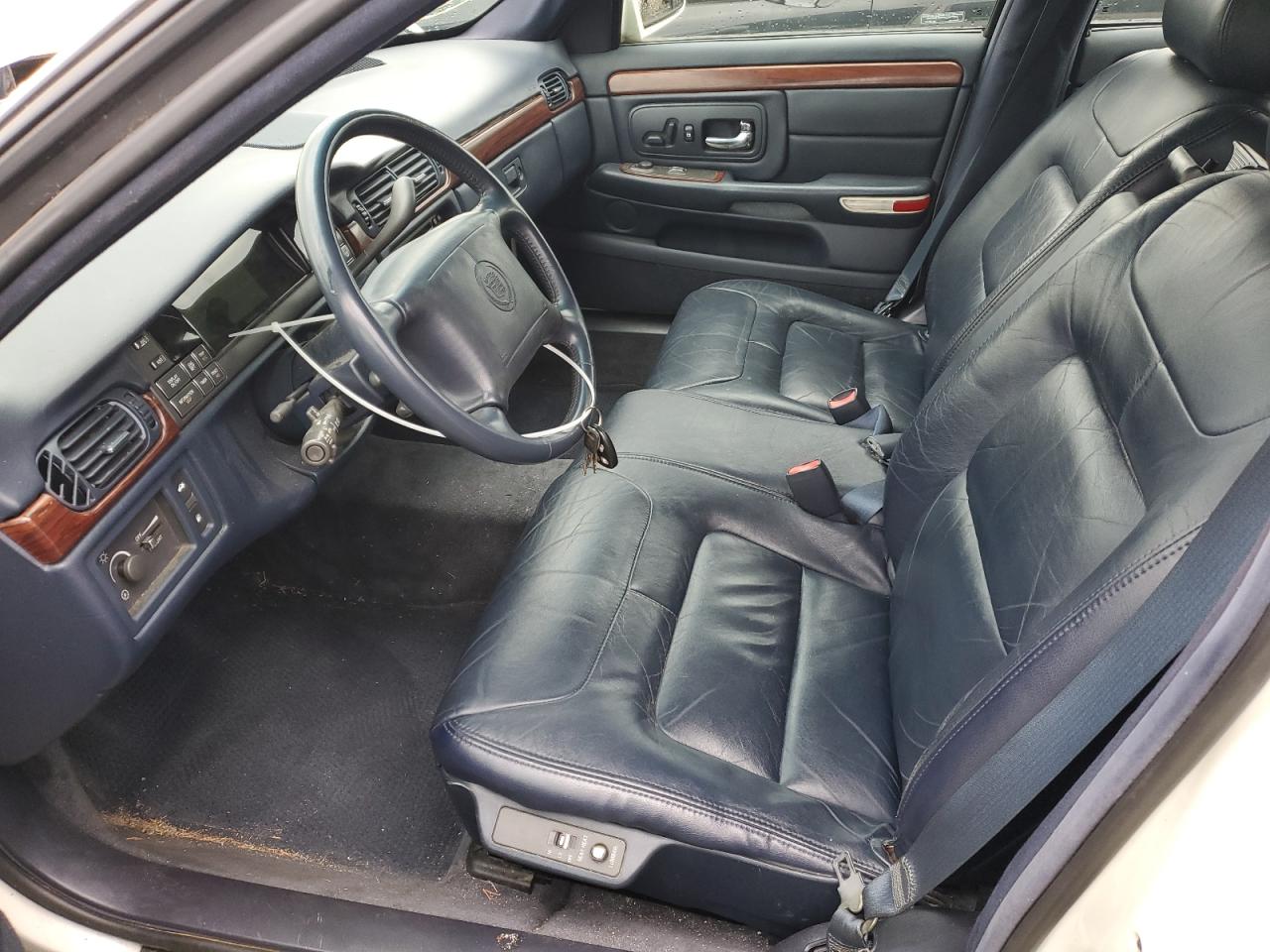 1998 Cadillac Deville VIN: 1G6KD54Y7WU789892 Lot: 69492005