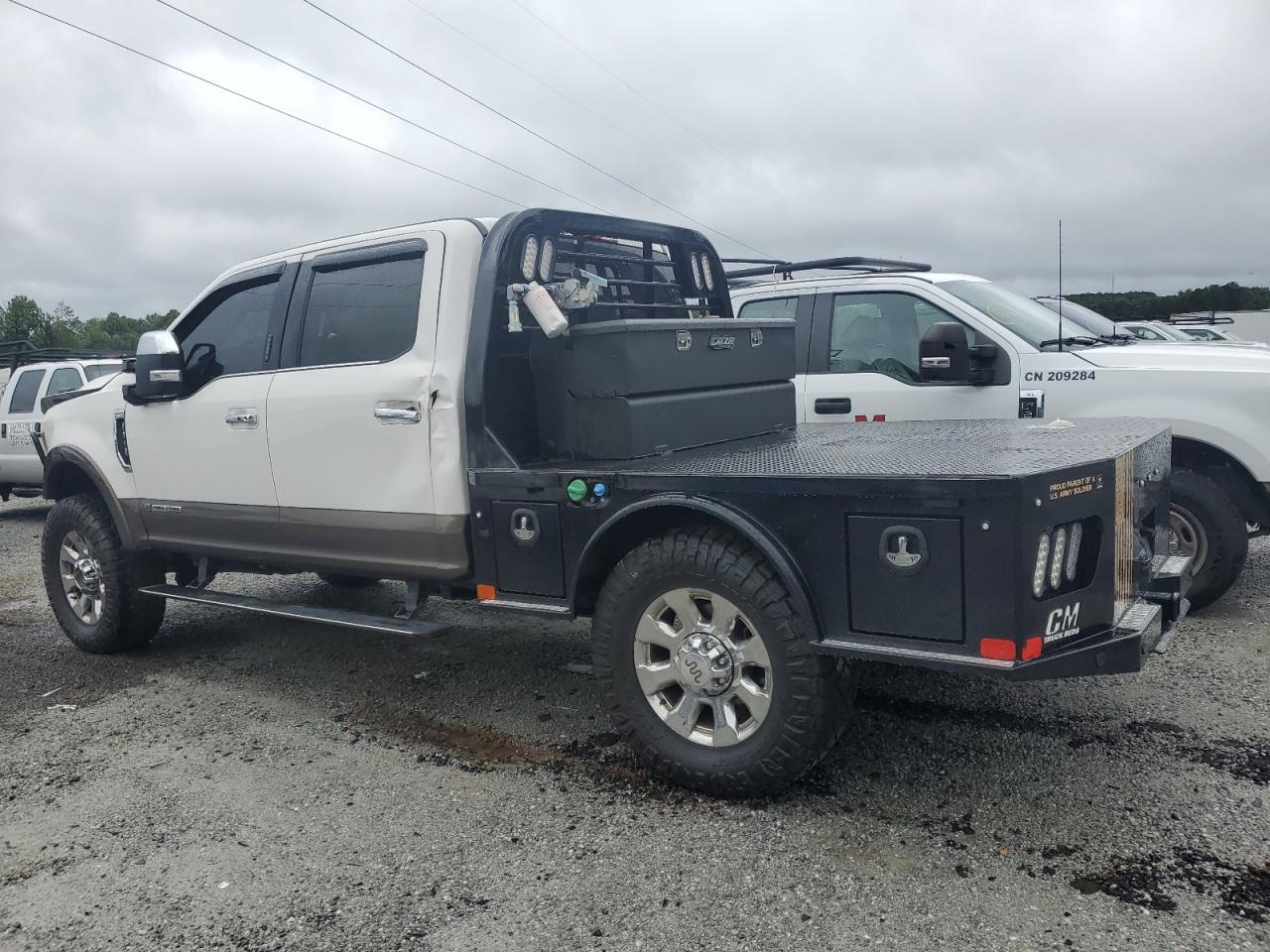 2017 Ford F350 Super Duty white  diesel 1FT8W3BT4HEF05080 photo #3