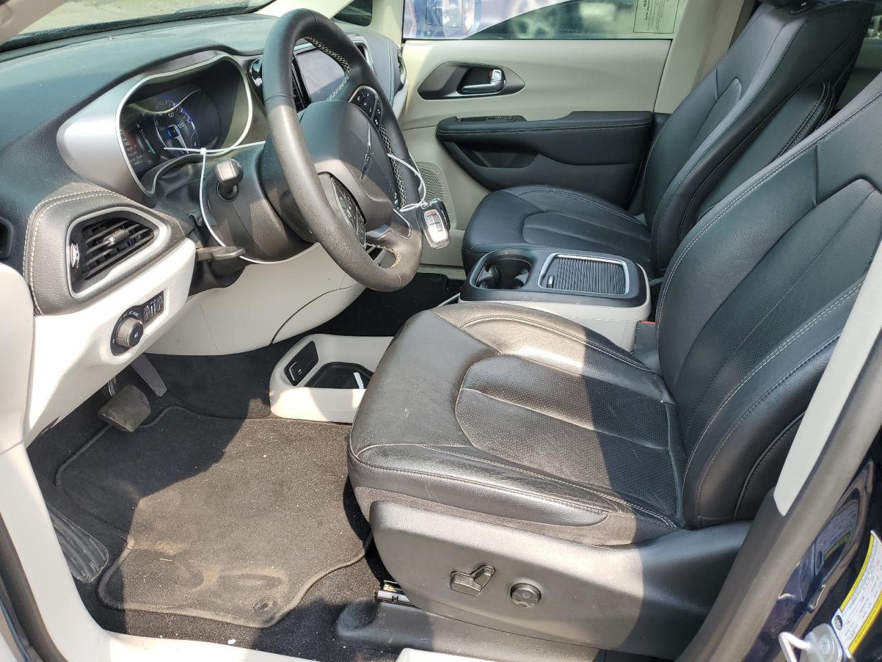 2022 Chrysler Pacifica Touring L VIN: 2C4RC3BG2NR164406 Lot: 67376405