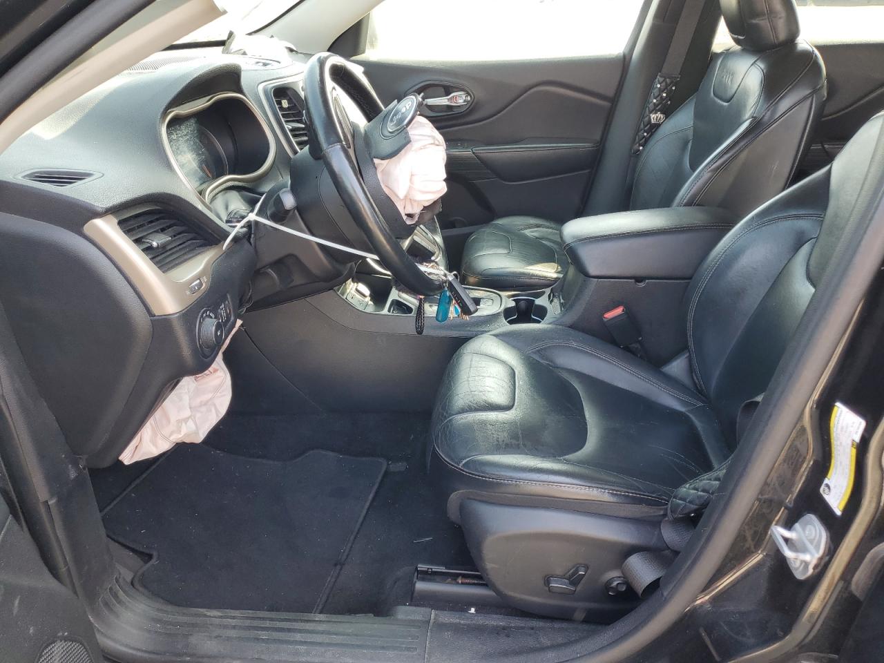 2016 Jeep Cherokee Limited VIN: 1C4PJLDB2GW165483 Lot: 68349675