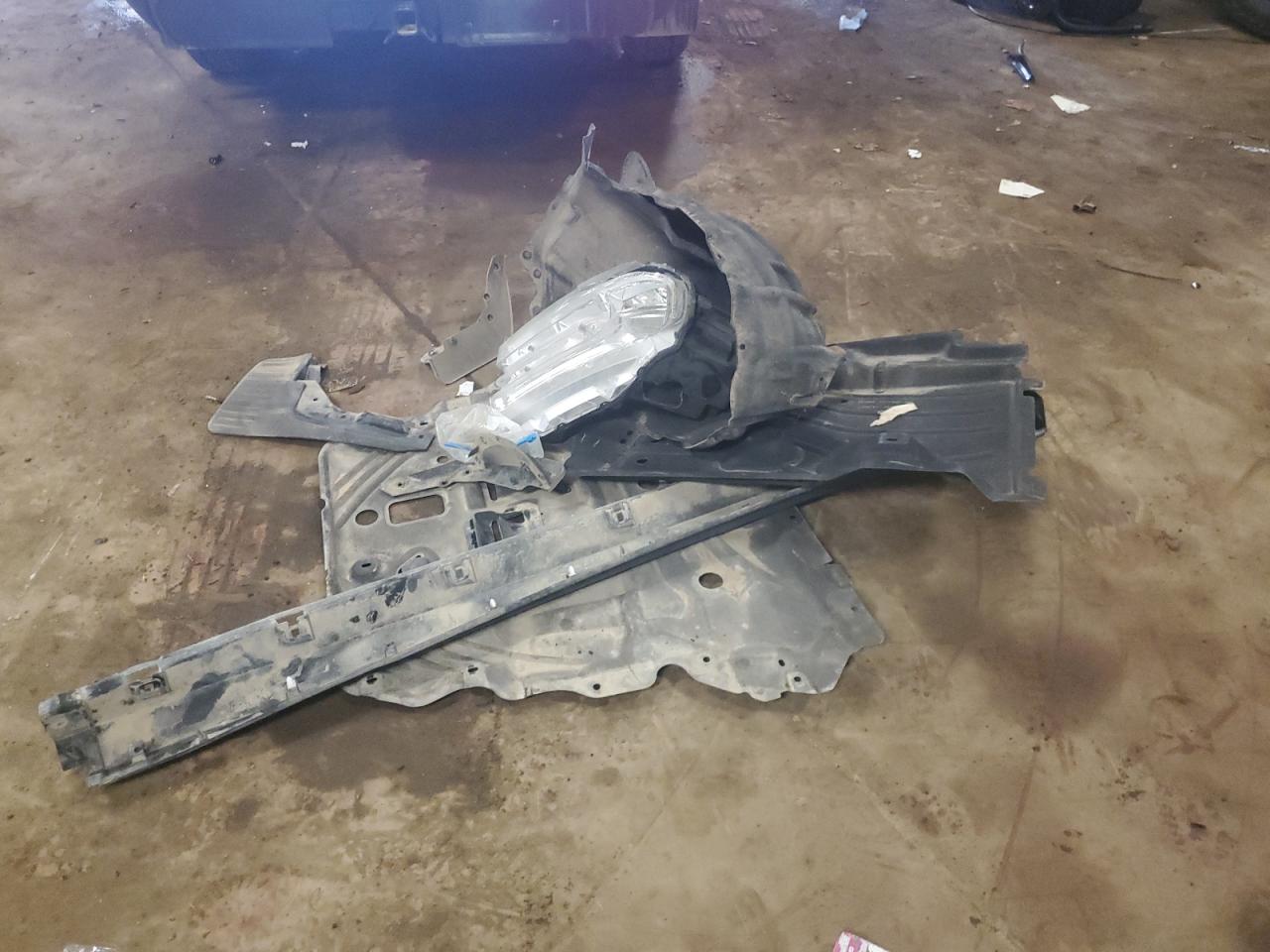 2024 Ford Maverick Xlt VIN: 3FTTW8J92RRB41981 Lot: 69009435