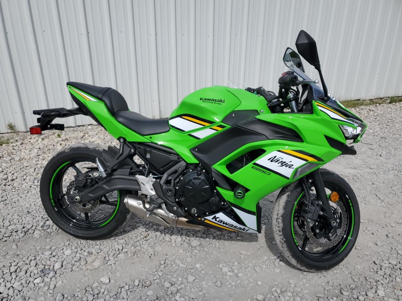 V6公式写真413枚 2025 KAWASAKI ZX | 636 K