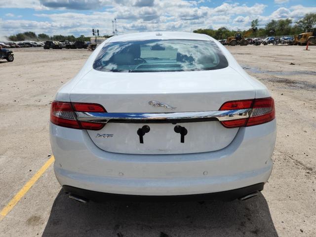  JAGUAR XF 2012 White