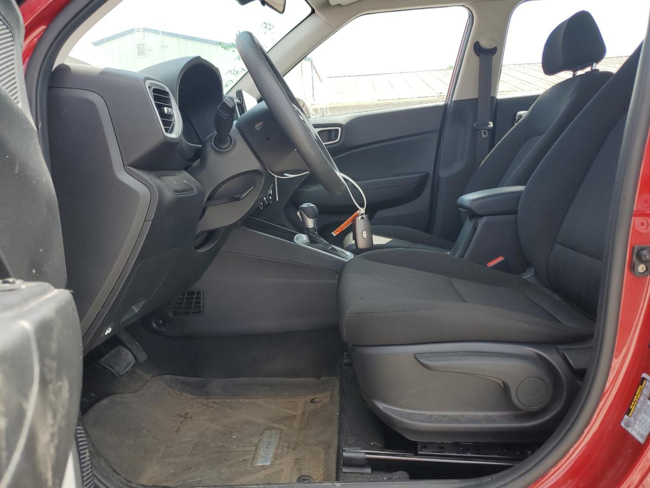 2025 Hyundai Venue Se VIN: KMHRB8A31SU352648 Lot: 69258895