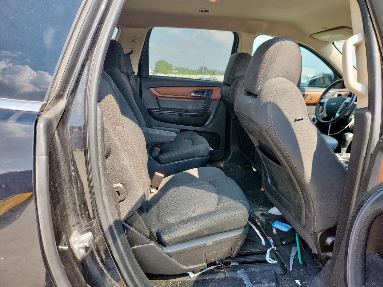 2016 Chevrolet Traverse Lt VIN: 1GNKRGKDXGJ334345 Lot: 70751815