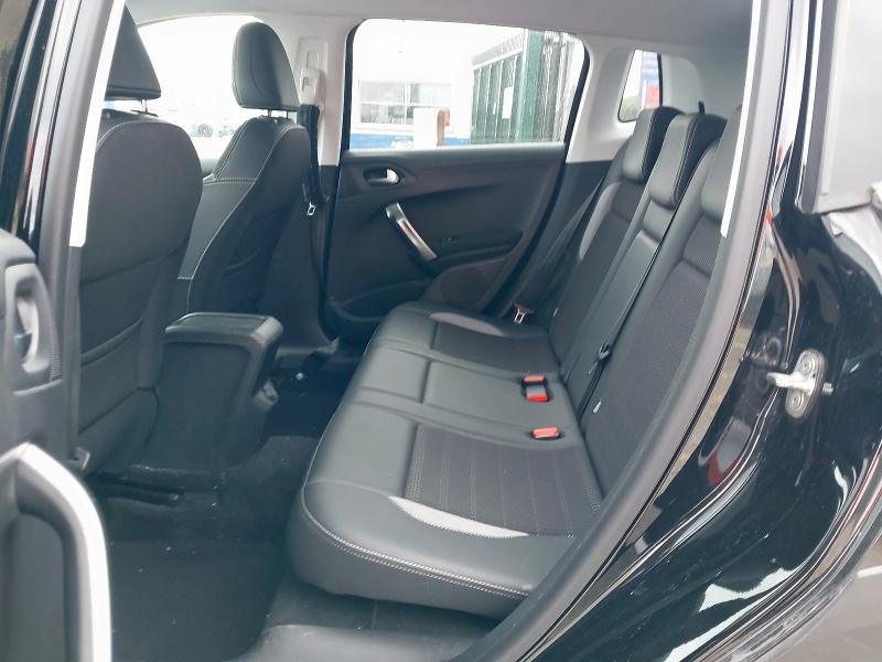 2018 PEUGEOT 2008 ALLUR