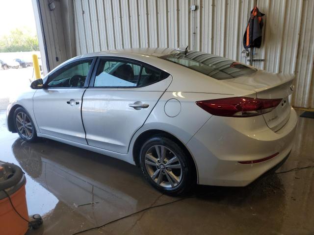  HYUNDAI ELANTRA 2017 Белы