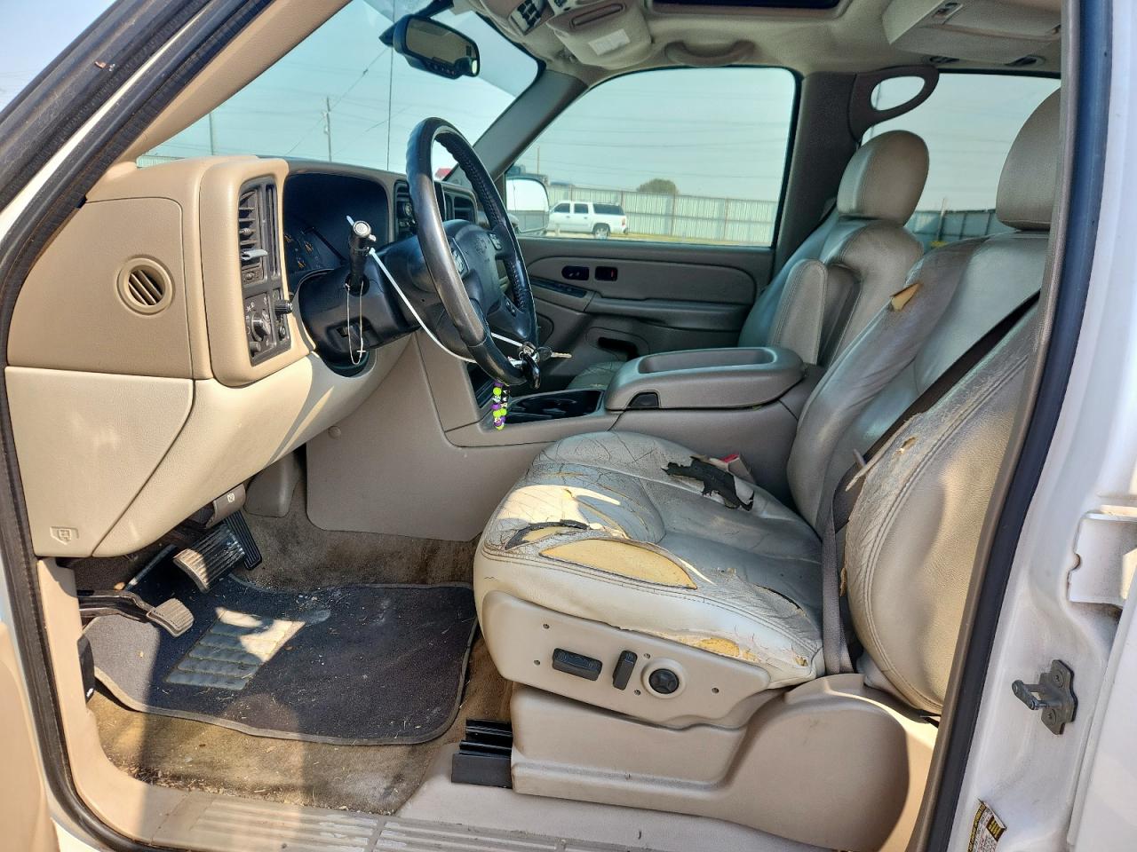 2005 Chevrolet Tahoe C1500 VIN: 1GNEC13T55R146218 Lot: 70655545