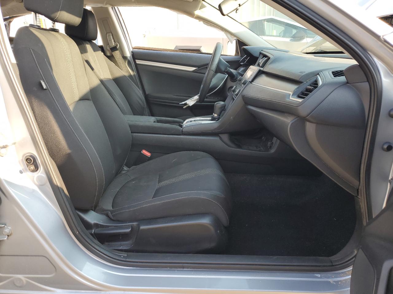 2018 Honda Civic Lx VIN: 2HGFC2F57JH598313 Lot: 70348685