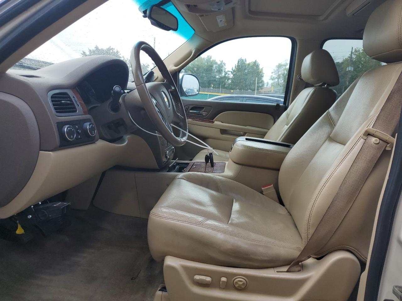 2011 Chevrolet Suburban K1500 Ltz VIN: 1GNSKKE3XBR223816 Lot: 70764605