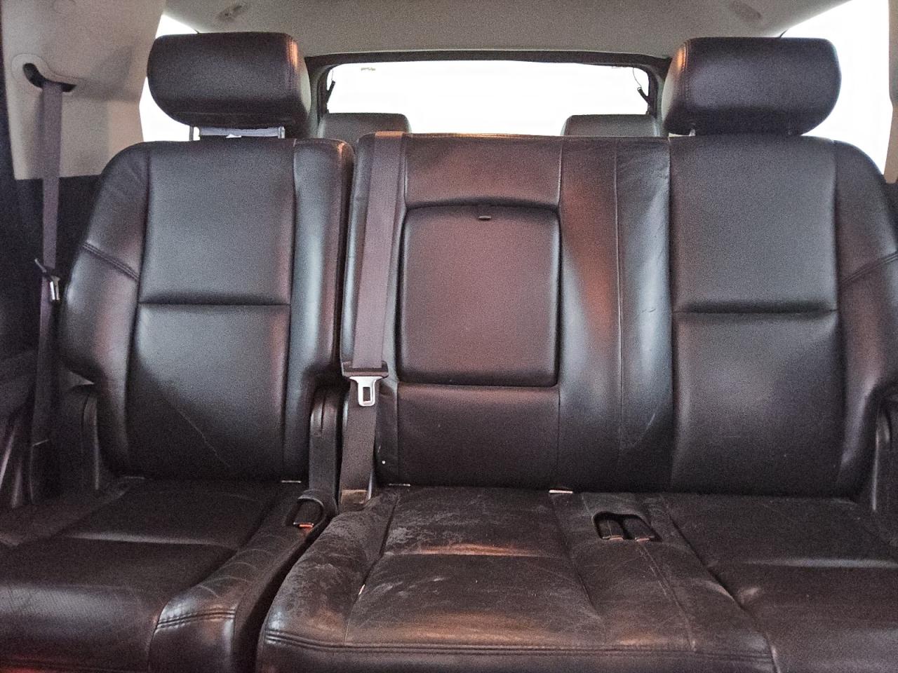 2007 Cadillac Escalade Luxury VIN: 1GYFK63827R170420 Lot: 69487775